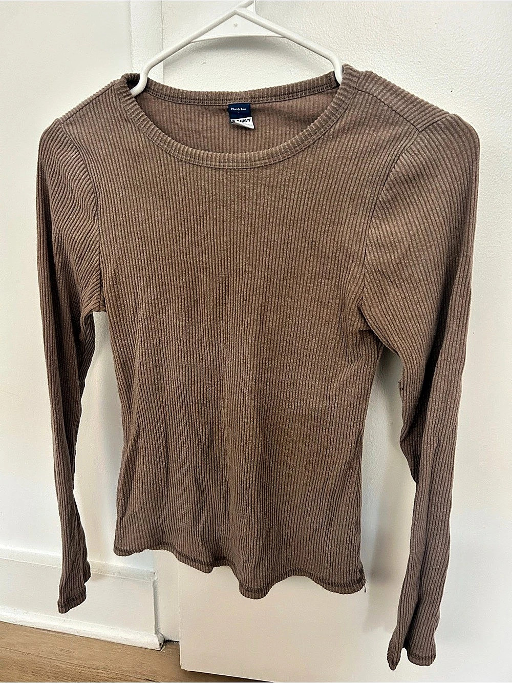 OLD NAVY Plush Tee Ribbed Long-Sleeve Top Ribbed Long Sleeve Brown Small